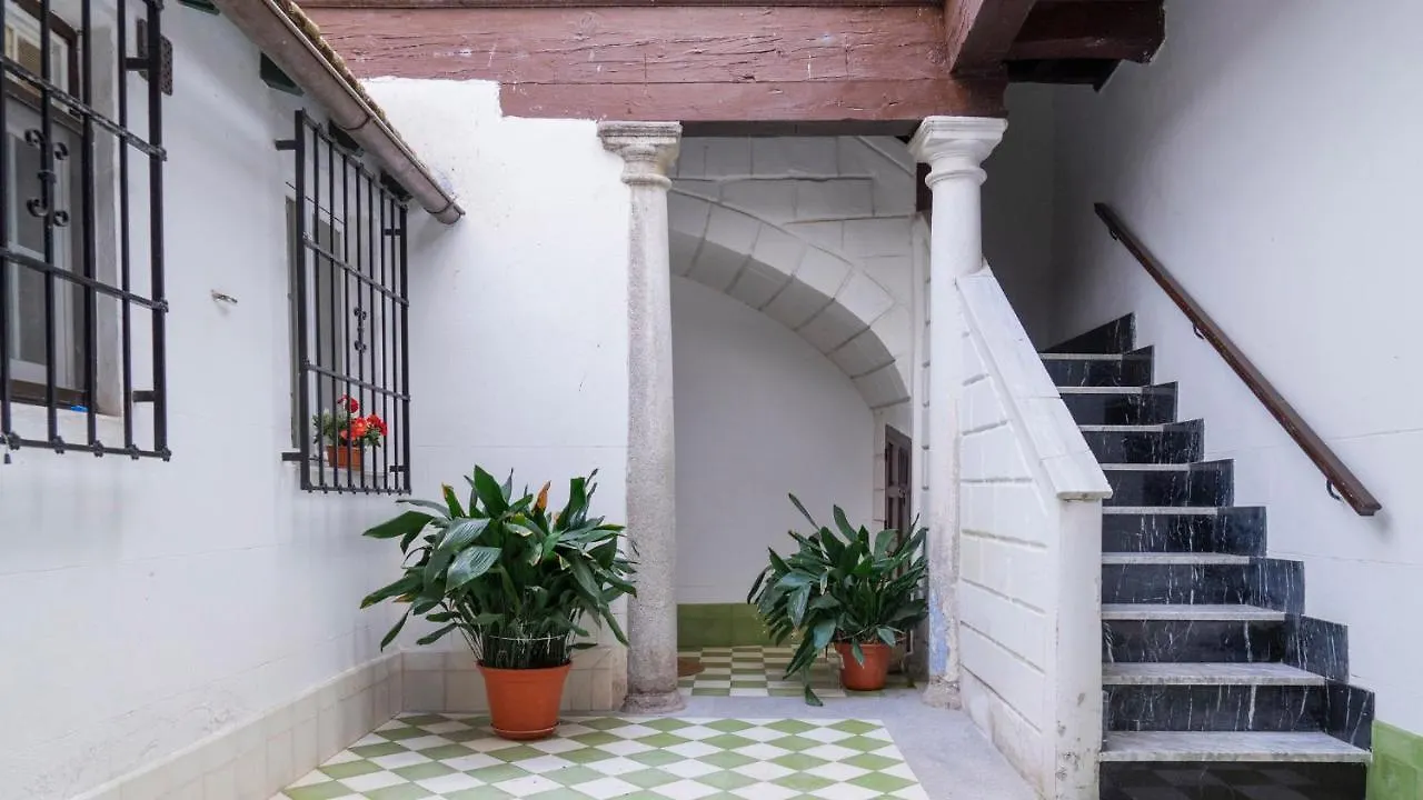 Appartamento La Casa De Gigantones By Toledo Ap